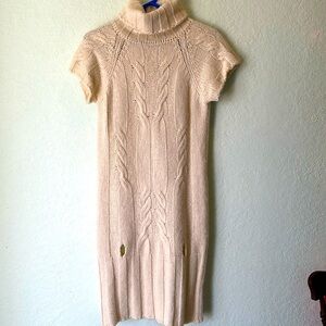 Cream color, 20% Alpaca wool Twin Set dress GORGEOUS 🌺🎻